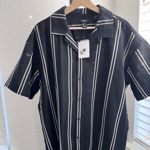 Forever 21 Men’s Black Striped Button Up Shirt – Size L – New With Tag